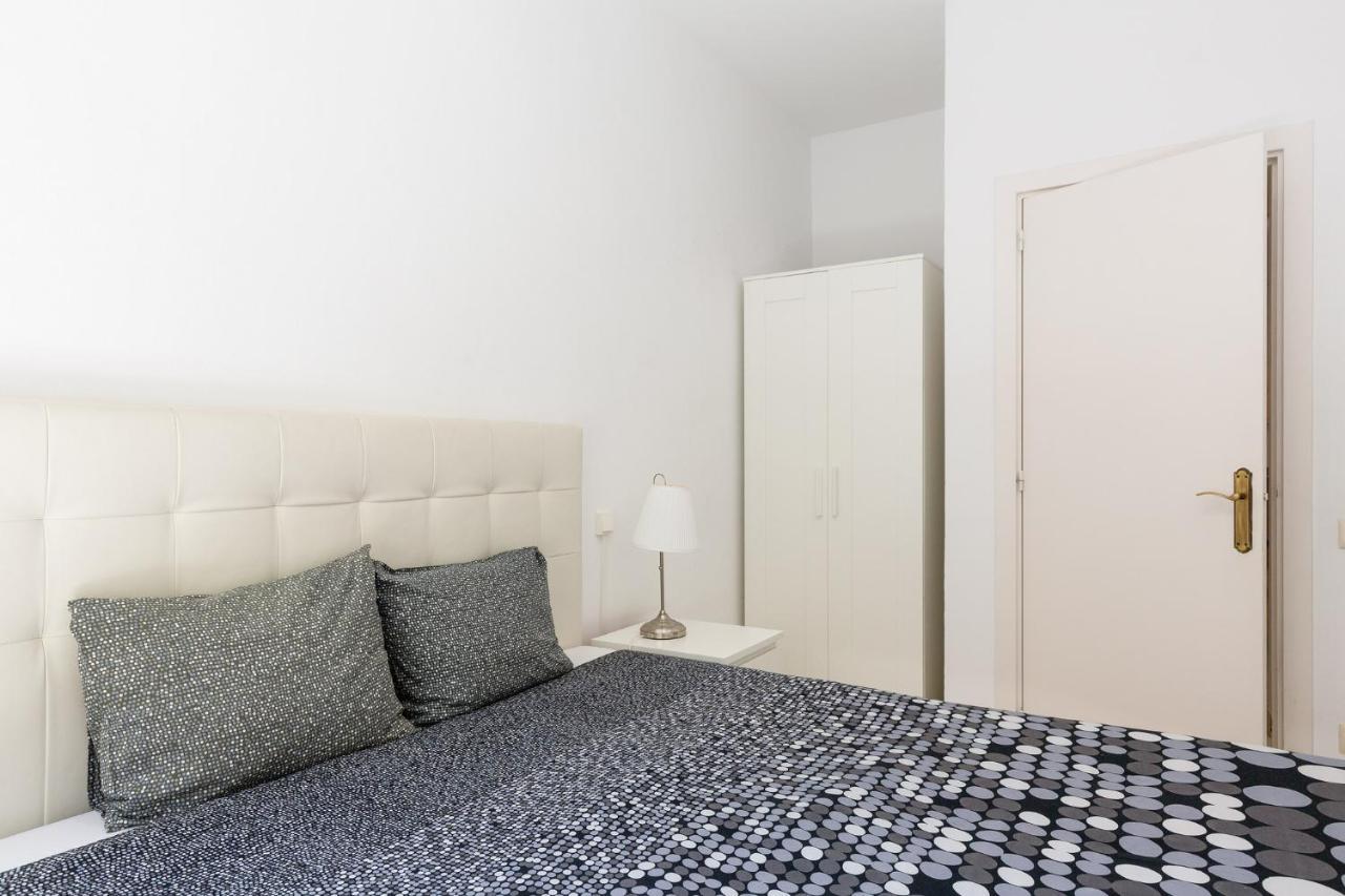Stay U-Nique Apartments Urgell برشلونة المظهر الخارجي الصورة